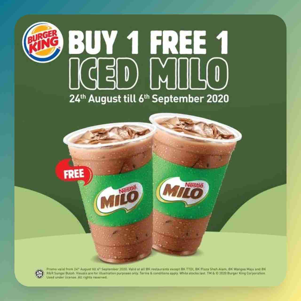 yeşil arka plan üzerinde iki buzlu kahve içeceği gösteren ve zaman sınırlı teklifle buzlu milo içeceğini tanıtmak için 'bir alana bir bedava' yazan bir Burger King reklamı.