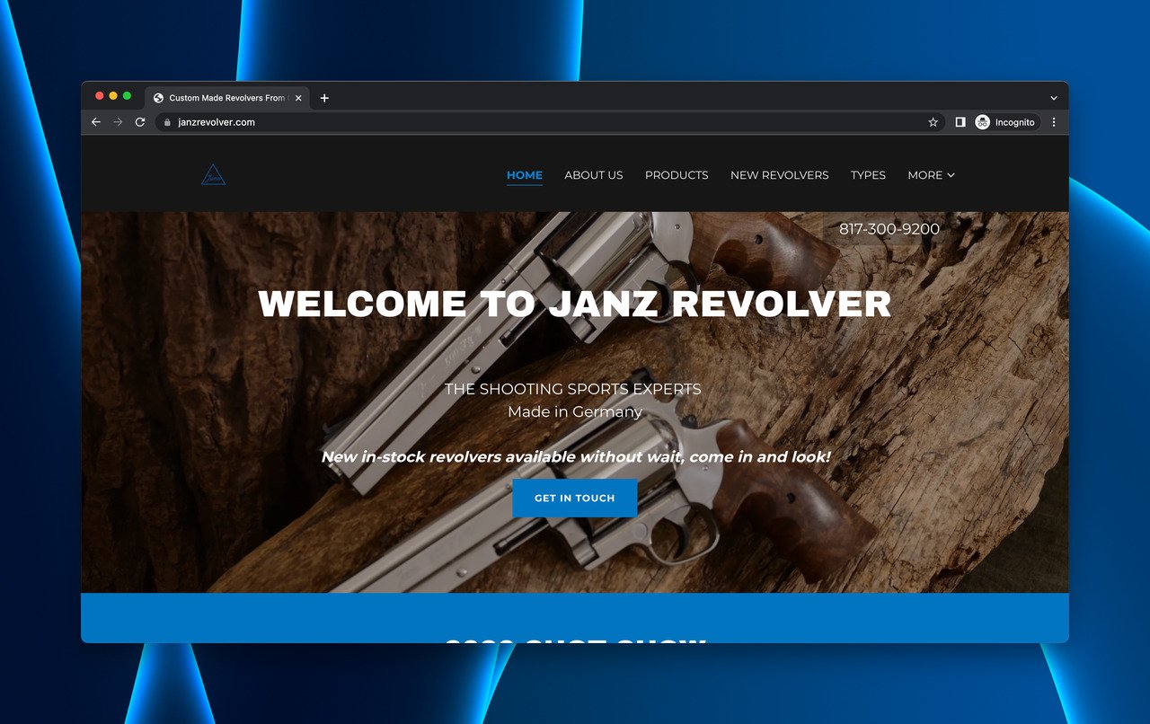 Janz Revolver'ın ana sayfasının üst kısmı