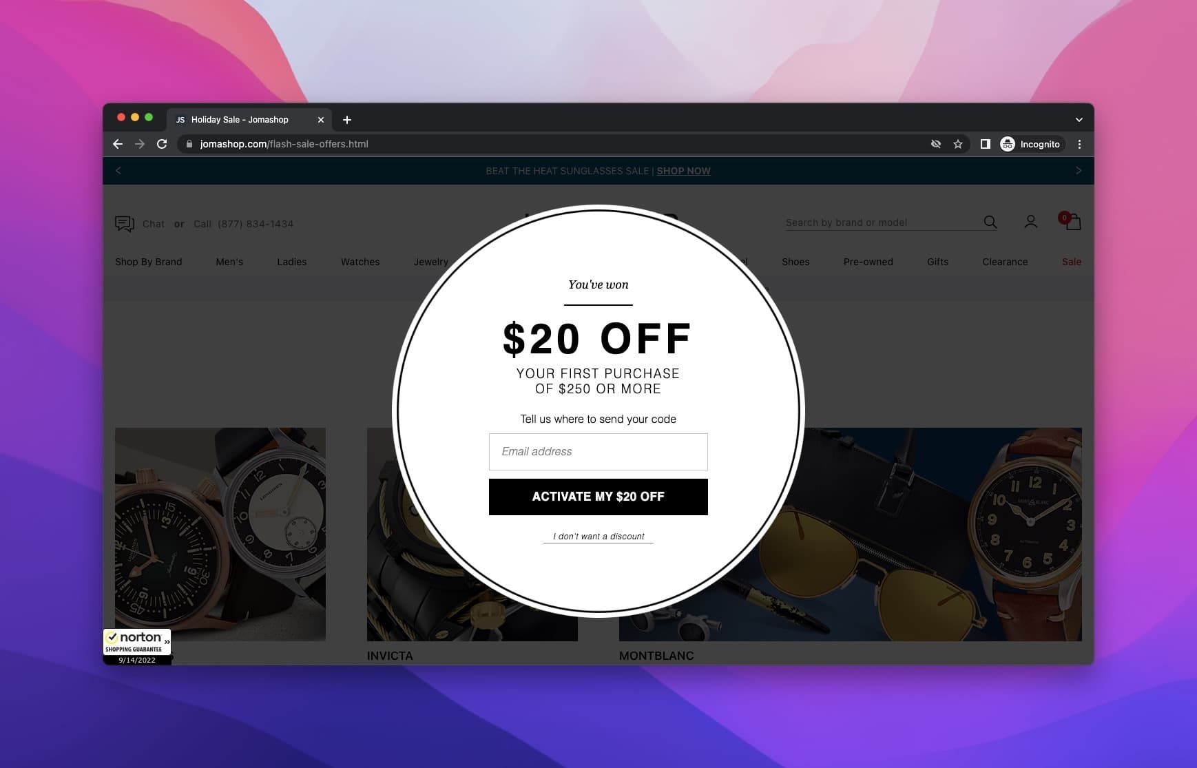 E-posta kutusu ile birlikte $20 indirim sunan bir Jomashop indirim teklifi açılır penceresi. Sağda güneş gözlüğü ve solda bir saat gösterilen web site arka planında