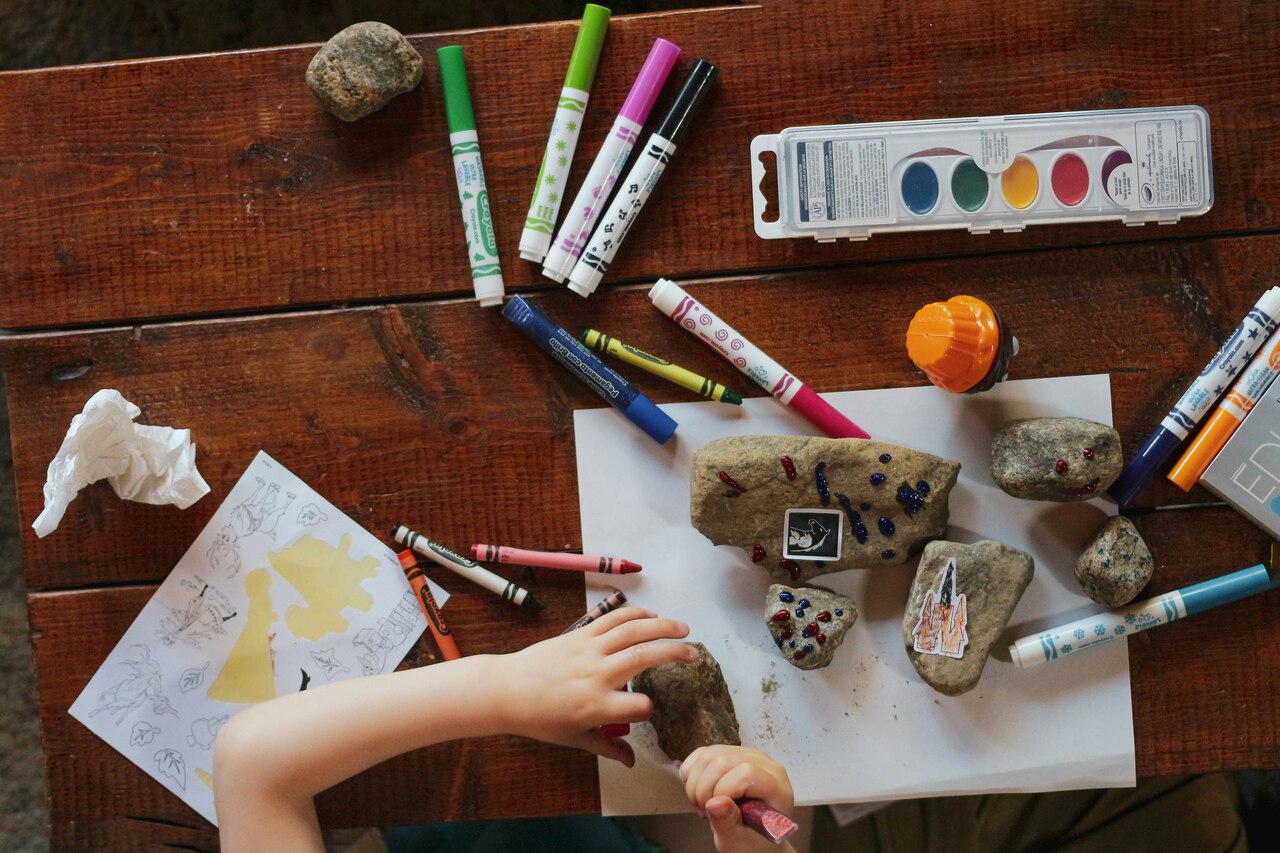 small figurines representing personalized audience segmentation for email marketing